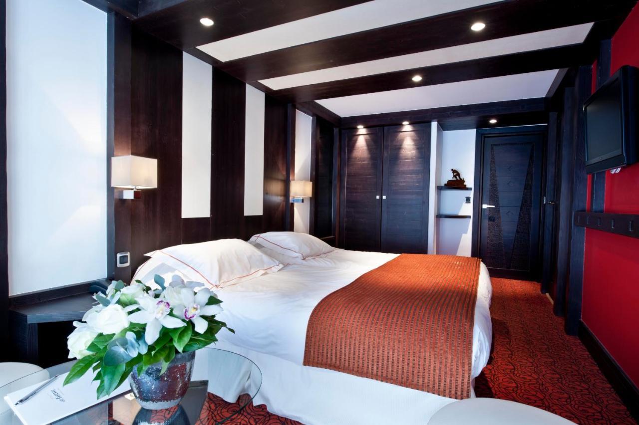 Hotel Les Sherpas คูร์เชอแวล ภายนอก รูปภาพ