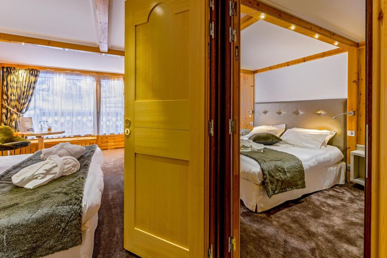 Hotel Les Sherpas คูร์เชอแวล ภายนอก รูปภาพ